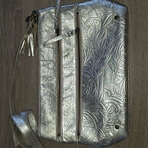 The Sak Collective Gold Metallic Leather Crossbody or Shoulder Bag Purse